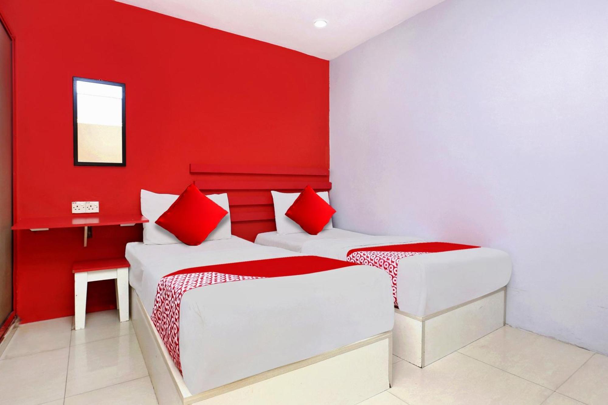 Oyo 89654 My New Home Hotel Gua Musang Εξωτερικό φωτογραφία