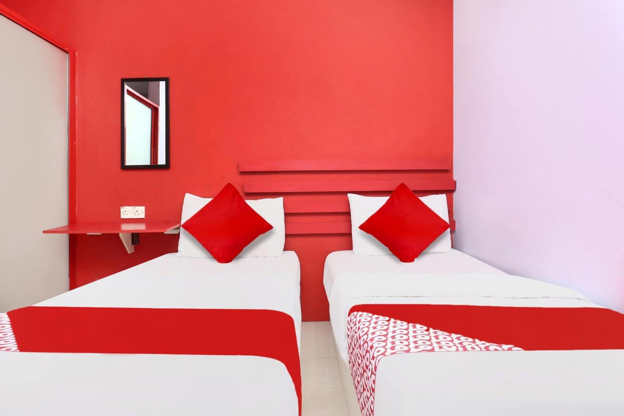 Oyo 89654 My New Home Hotel Gua Musang Εξωτερικό φωτογραφία